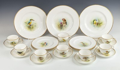 Lot 2061 - A Royal Worcester porcelain part tea and...