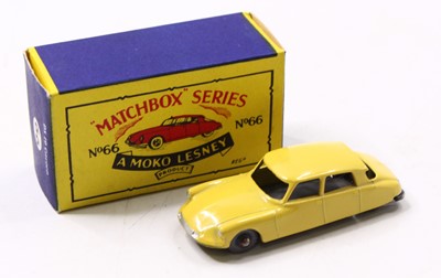 Lot 1675 - A Matchbox 1/75 series No. 66 Citroen DS19,...