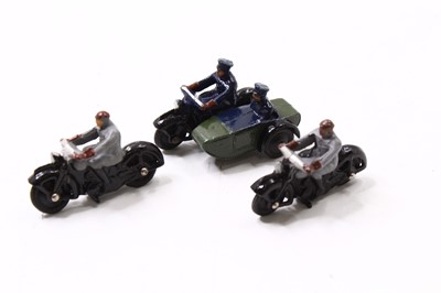 Lot 1396 - A collection of three various loose Dinky Toy...