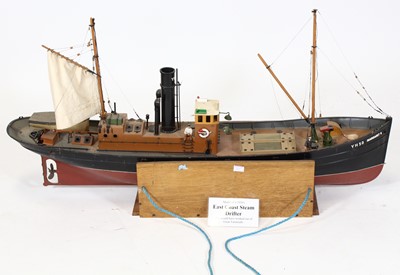 Lot 119 - A very well made kit built model of a 1930s...