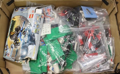 Lot 1528 - A tray containing loose and bagged lego