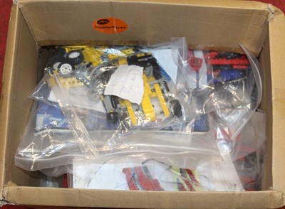 Lot 1537 - A quantity of loose Lego sets and others