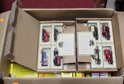 Lot 1540 - A box of boxed modern issue diecast, to...