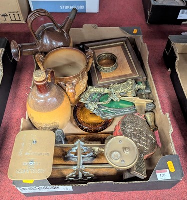 Lot 150 - Miscellaneous items to include a Doulton...