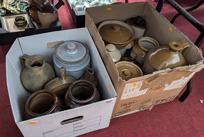 Lot 136 - Two boxes of ceramics, to include stoneware...