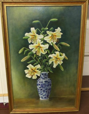 Lot 1052 - Dorothy Shepherd - Lillies in a Chinese vase,...