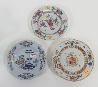 Lot 161 - An English delftware plate, probably Richard...