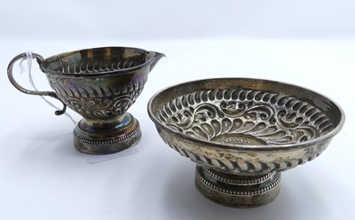 Lot 253 - A Victorian silver sugar bowl of shallow...