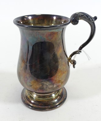 Lot 235 - An Elizabeth II silver tankard, of baluster...