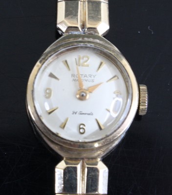 Lot 289 - A Rotary lady's 9ct gold cased bracelet watch...