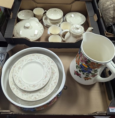 Lot 589 - A Royal Doulton Diana pattern part tea &...