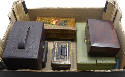 Lot 476 - A collection of leather clad jewellery boxes,...