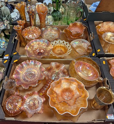 Lot 527 - Two boxes of orange carnival glassware