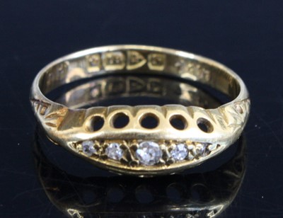 Lot 313 - An Edwardian 18ct gold and diamond dress ring,...