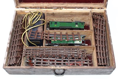 Lot 197 - 0 gauge German 3 rail set, believed to be a...