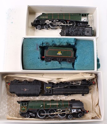 Lot 618 - Hornby Dublo group of 3 unboxed locomotives...