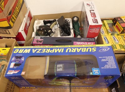 Lot 1520 - A collection of remote control cars and...