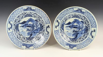 Lot 2443 - A pair of Chinese export blue and white...