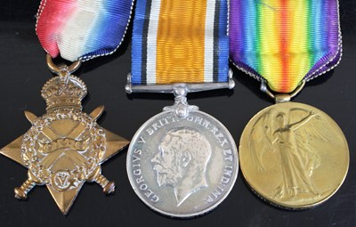 Lot 576 - A group of five medals to include WW I 1914-15...