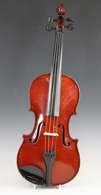 Lot 670 - An early-mid 20th century students violin,...