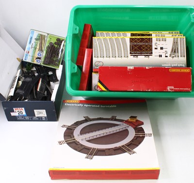 Lot 449 - Two boxes of boxed and loose Hornby 00 gauge...