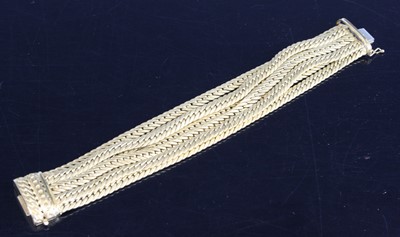 Lot 2316 - An 18ct gold seven-strand filed curblink...