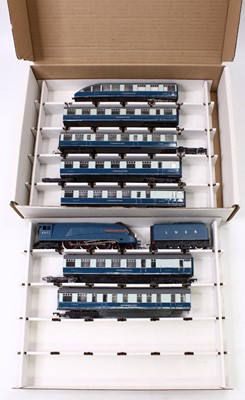 Lot 522 - Kit built 00 gauge model of the LNER...