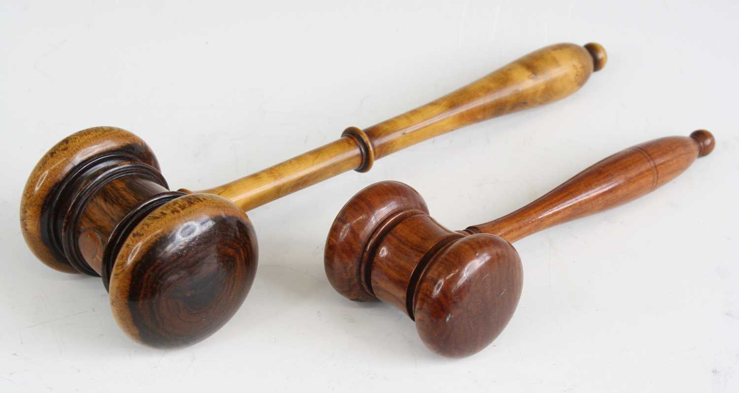 Lot 2404 - A turned yew wood auctioneer's gavel, 20th...