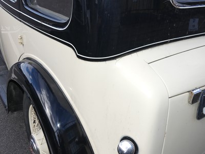 Lot 2625 - A 1935 Austin Ascot 16hp 6 cylinder Saloon Reg...