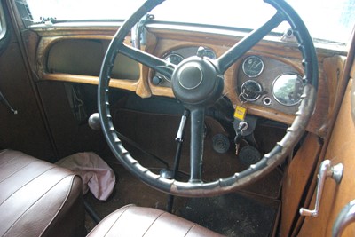 Lot 2625 - A 1935 Austin Ascot 16hp 6 cylinder Saloon Reg...
