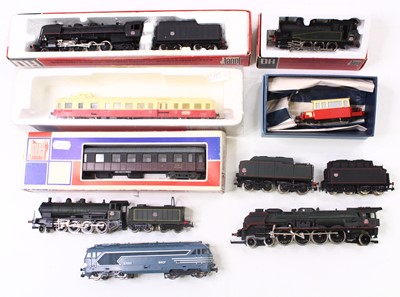 Lot 827 - Seven Joeuf locos & one coach: Ref 8273 2-8-2...