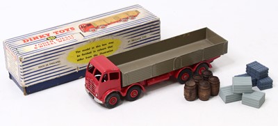 Lot 1242 - Dinky Toys, 901 Foden diesel 8-wheel wagon,...