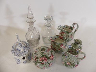 Lot 89 - A collection of mixed ceramics and glassware...