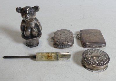 Lot 326 - A collection of mixed silver, to include two...