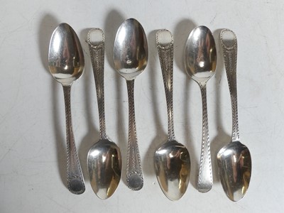 Lot 334 - A set of six George IV silver teaspoons, each...