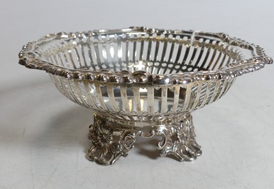 Lot 338 - A Victorian pierced silver bonbon dish,...