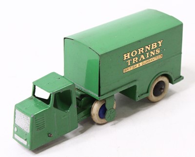 Lot 1272 - Dinky Toys, 33d Mechanical Horse and Box Van...