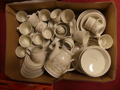 Lot 676 - A Royal Doulton Lambeth Florinda pattern tea &...