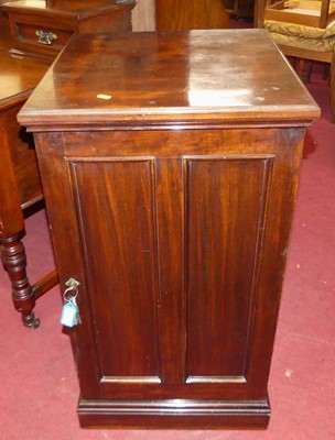 Lot 1216 - An early 20th century mahogany side cupboard,...