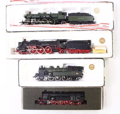 Lot 786 - A collection of four Liliput Bachmann HO gauge...