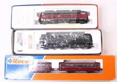 Lot 776 - Three Roco HO gauge locos, including a Swiss...