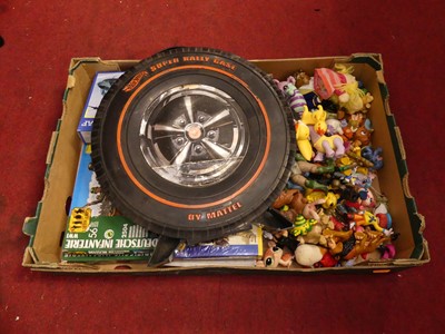 Lot 1536 - A tray containing a quantity of TV related...