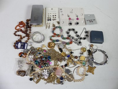 Lot 384 - A collection of costume jewellery, to include...