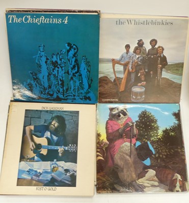 Lot 805 - A collection of assorted 12" vinyl mainly LPs,...