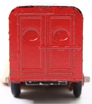 Lot 1266 - Dinky Toys, 34B Royal Mail Van. Post-war issue...