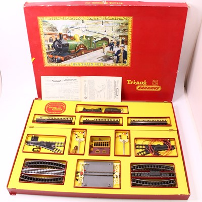 Lot 740 - Triang RS8 GWR Passenger Train Set ‘Lord of...