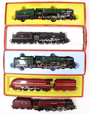 Lot 732 - Five Triang locos, including an LMS black 5...