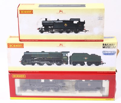 Lot 305 - Three 00 gauge Hornby locos, including a class...