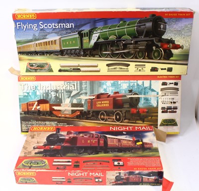 Lot 296 - Three partially complete 00 gauge train sets,...