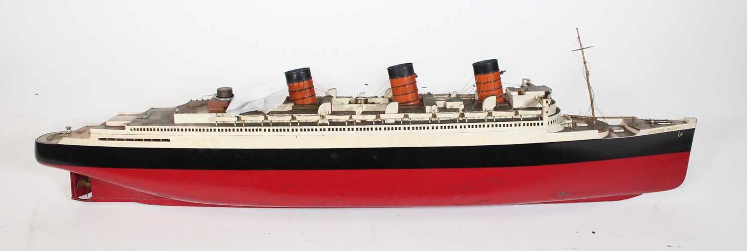 Lot 25 - Bassett-Lowke Live Steam Model of “The Queen...